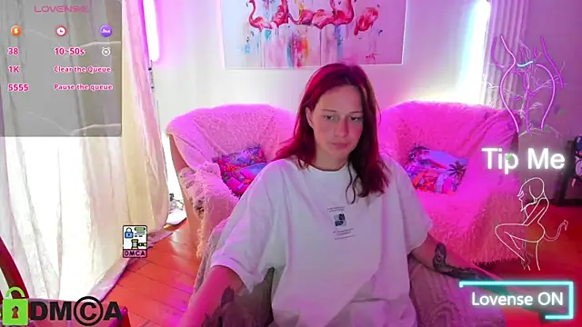 Lily Viola online show from 06.15.26
