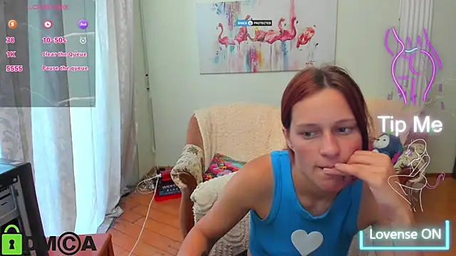 Lily Viola online show from 06.30.26
