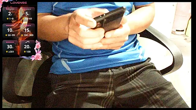 Snapshot of Deptraidatinh chatting on 03.21.26 Deptraidatinh online show from 03.21.26