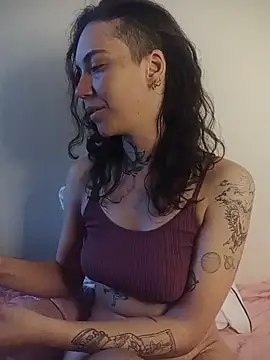 Dirty Pink online show from 02.08.26