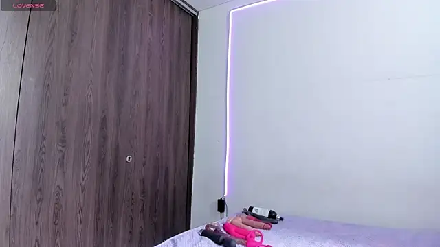 maazikeenx online show from 04.10.26