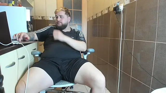 ashtondel online show from 04.20.26