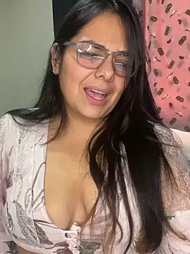 Snapshot of Bigbooty_sex chatting on 07.12.26 Bigbooty sex online show from 07.12.26