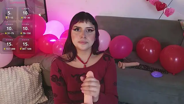 Snapshot of swaghoe_ chatting on 02.17.26 swaghoe online show from 02.17.26