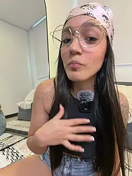 Snapshot of EVA_WILD1 chatting on 02.15.26 EVA WILD1 online show from 02.15.26