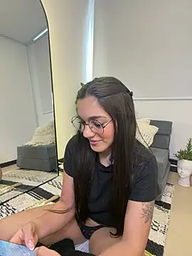 Snapshot of EVA_WILD1 chatting on 02.21.26 EVA WILD1 online show from 02.21.26