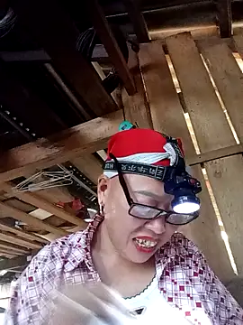 Agnes-baby online show from 04.04.26