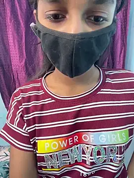 HotxAnamika online show from 02.10.26