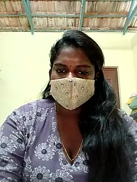 Milky Julia online show from 02.16.26