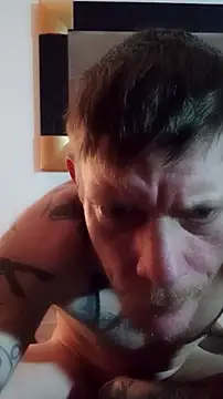 Snapshot of Der_Schoene_Penis chatting on 03.15.26 Der Schoene Penis online show from 03.15.26