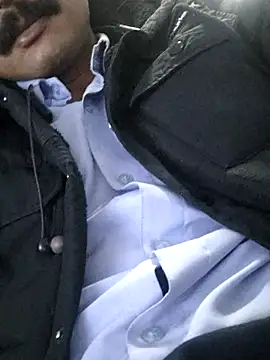 Snapshot of your_hot_dady chatting on 01.06.26 your hot dady online show from 01.06.26