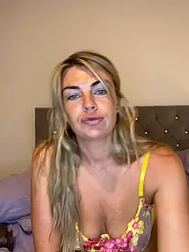 Snapshot of Scarlett_the_girlnextdoor chatting on 06.30.26 Scarlett the girlnextdoor online show from 06.30.26