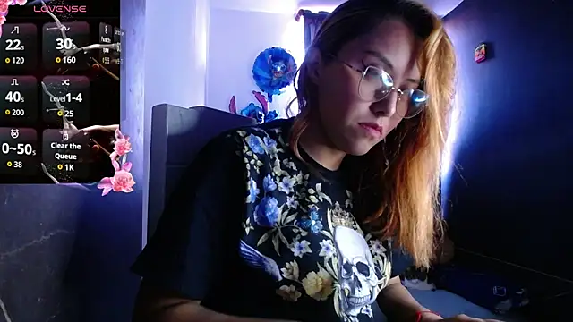 Velvet Moon33 online show from 03.21.26