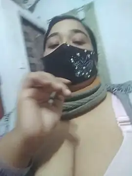 momo loves online show from 02.06.26