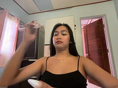 Mira Janee online show from 02.07.26