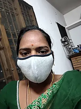 Tamil Hot Divya online show from 01.18.26