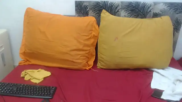 Snapshot of SEXY_MATURExx chatting on 04.12.26 SEXY MATURExx online show from 04.12.26