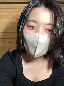 Snapshot of minami_room chatting on 01.17.26 minami room online show from 01.17.26