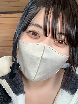 Snapshot of minami_room chatting on 02.03.26 minami room online show from 02.03.26