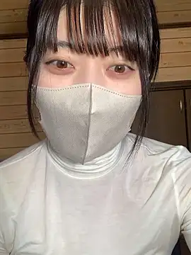 Snapshot of minami_room chatting on 02.04.26 minami room online show from 02.04.26