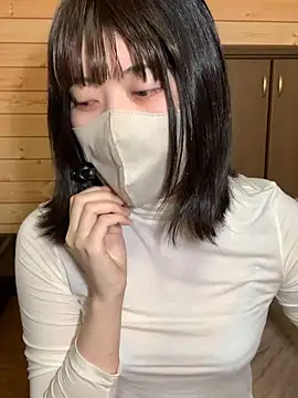 Snapshot of minami_room chatting on 03.26.26 minami room online show from 03.26.26