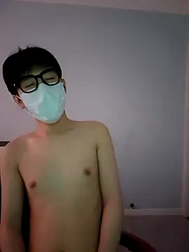 Snapshot of tinKKKKKKL chatting on 03.28.26 tinKKKKKKL online show from 03.28.26