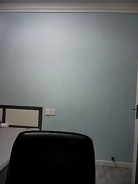 Snapshot of tinKKKKKKL chatting on 04.03.26 tinKKKKKKL online show from 04.03.26