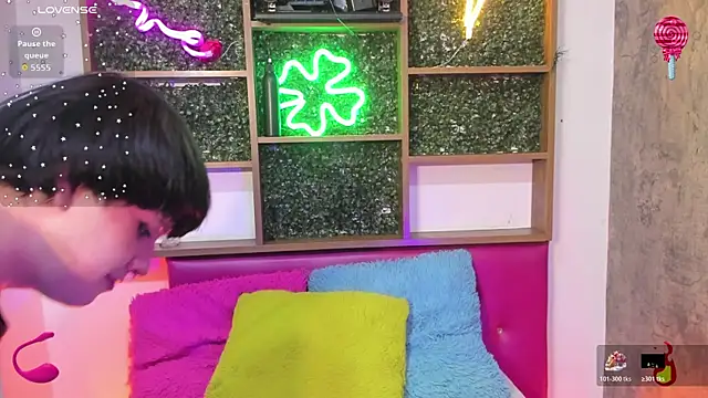 Hiddenhotcake online show from 01.05.26