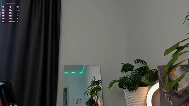ManiJuanaa online show from 06.07.26