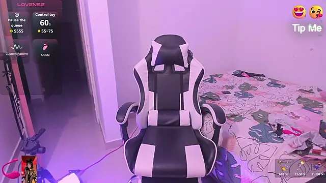 Snapshot of sofiiamillerr chatting on 02.05.26 sofiiamillerr online show from 02.05.26