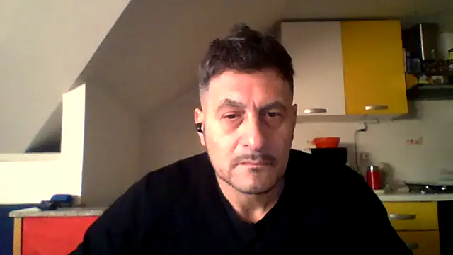 Snapshot of colosone chatting on 01.13.26 colosone online show from 01.13.26