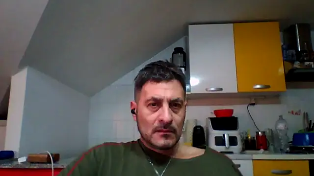 Snapshot of colosone chatting on 01.16.26 colosone online show from 01.16.26