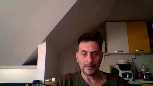 Snapshot of colosone chatting on 02.01.26 colosone online show from 02.01.26