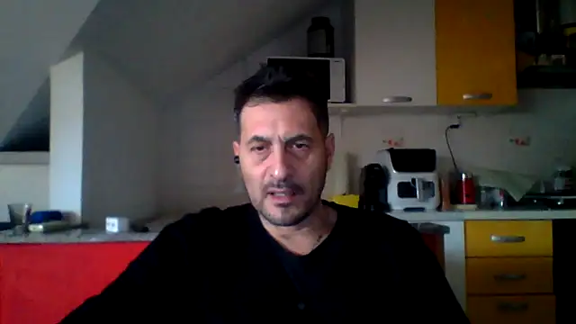 Snapshot of colosone chatting on 02.06.26 colosone online show from 02.06.26