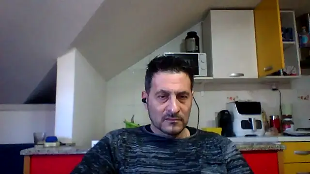 Snapshot of colosone chatting on 02.13.26 colosone online show from 02.13.26