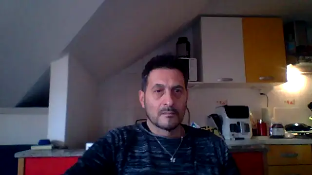 Snapshot of colosone chatting on 02.14.26 colosone online show from 02.14.26