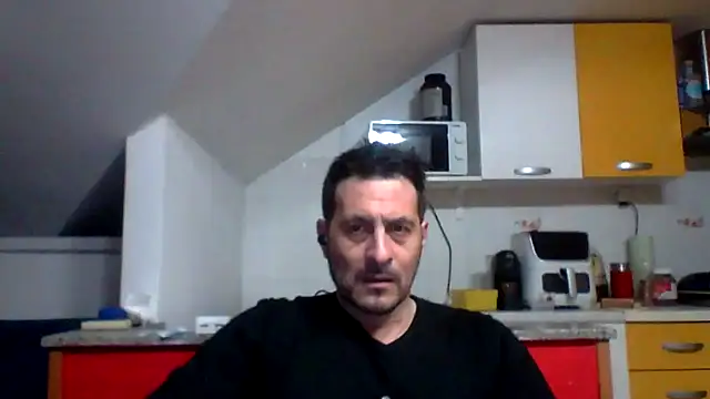 Snapshot of colosone chatting on 02.15.26 colosone online show from 02.15.26