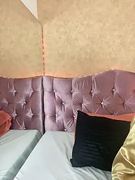 Snapshot of Missy_22_ chatting on 03.31.26 Missy 22 online show from 03.31.26