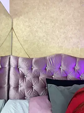 Snapshot of Missy_22_ chatting on 04.08.26 Missy 22 online show from 04.08.26