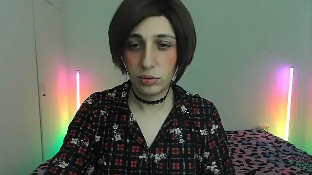 Snapshot of HoneyValentine chatting on 02.19.26 HoneyValentine online show from 02.19.26