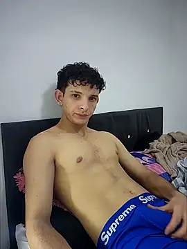 Snapshot of KaenAngel chatting on 04.01.26 KaenAngel online show from 04.01.26