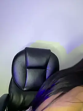 Snapshot of Antonella_03s chatting on 04.23.26 Antonella 03s online show from 04.23.26