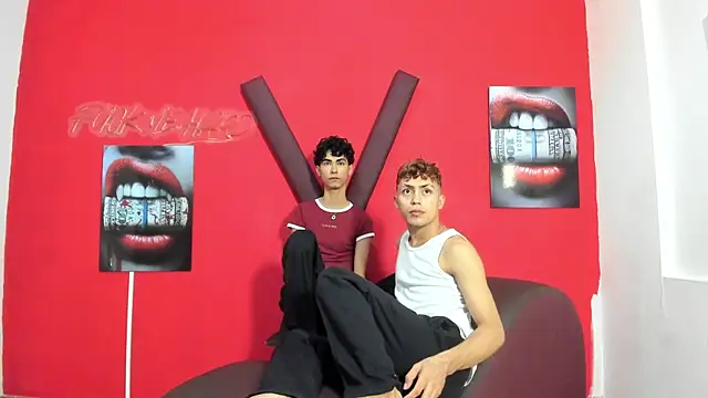 Snapshot of AVENGER_BOYS2026 chatting on 04.18.26 AVENGER BOYS2026 online show from 04.18.26