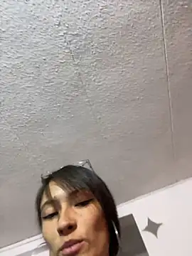 Michelle ec online show from 05.11.26