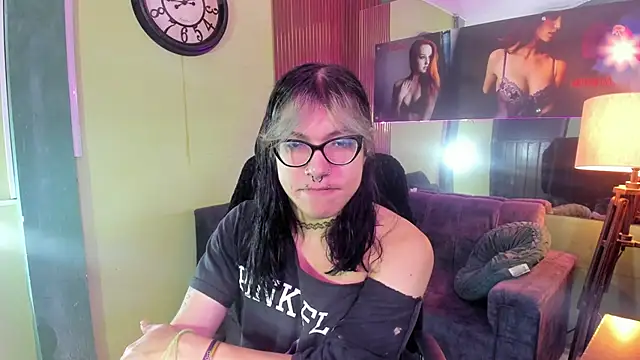 Snapshot of lilith_ayanami chatting on 05.27.26 lilith ayanami online show from 05.27.26