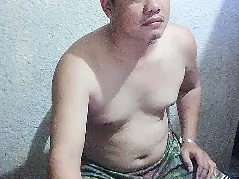 UrAsianGuy90 online show from 01.18.26