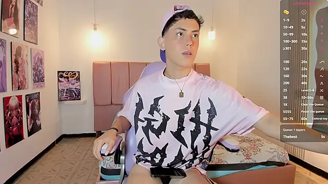 Iamcami  online show from 03.14.26