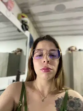 NatalyPinky online show from 05.15.26