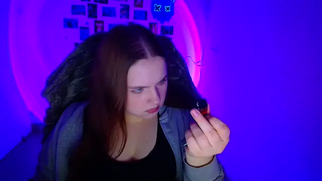 Kitty Mia Kitty online show from 02.16.26