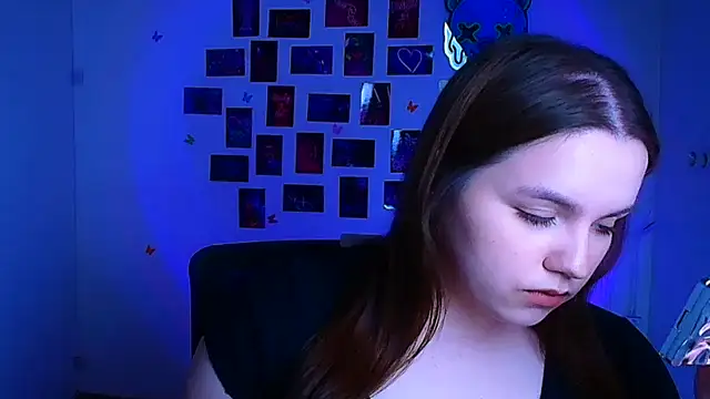 Kitty Mia Kitty online show from 04.05.26